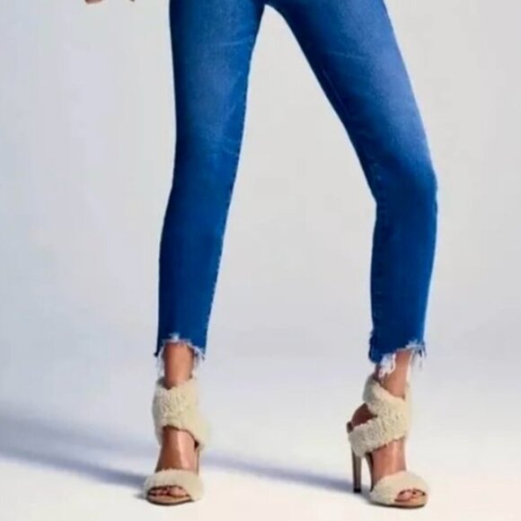 NIB Good American Women's Sherpa Ankle Strap Heels Size 7.5 Cream GA273F-X NEW - Picture 11 of 11